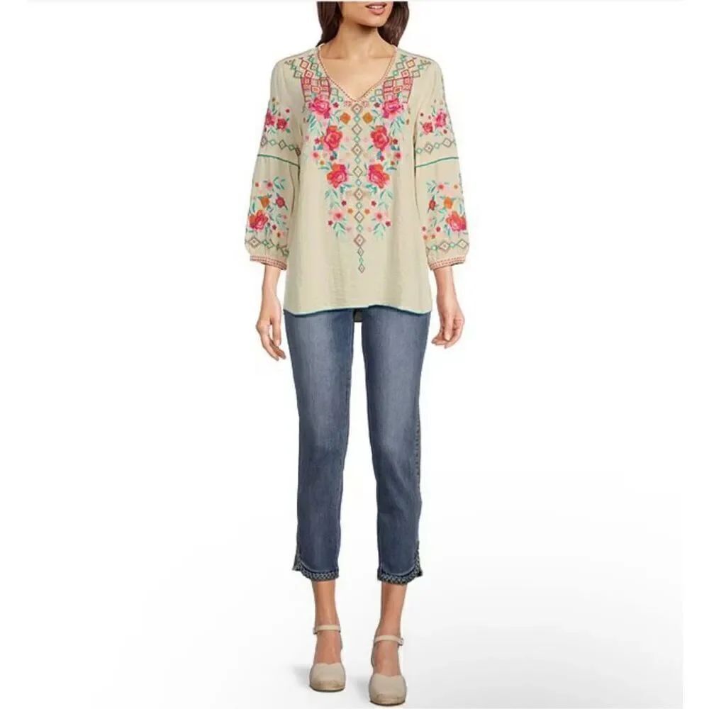 John Mark Floral Embroidered v-neck 3/4 cuffed sleeve woven peasant Top XL